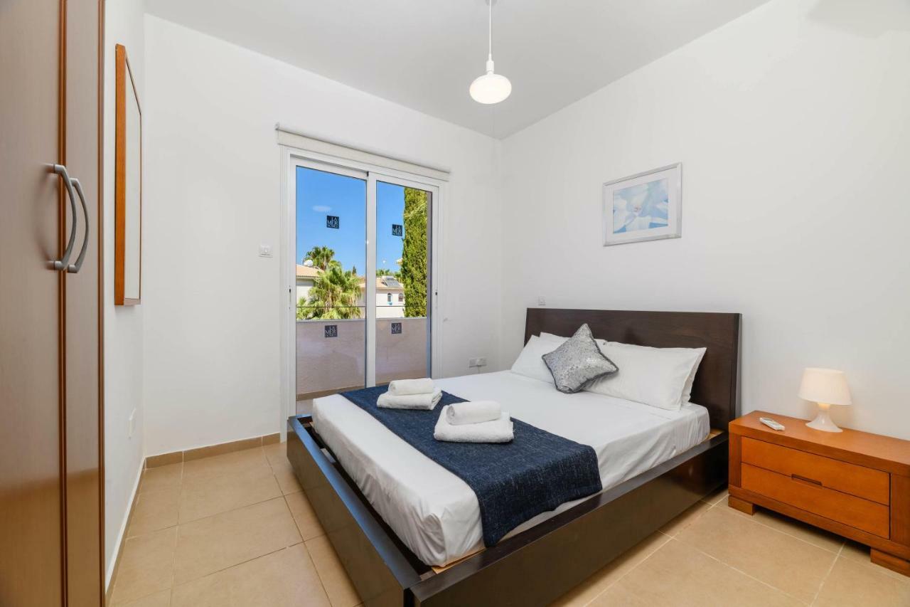 פאראלימני Villa Nadja מראה חיצוני תמונה